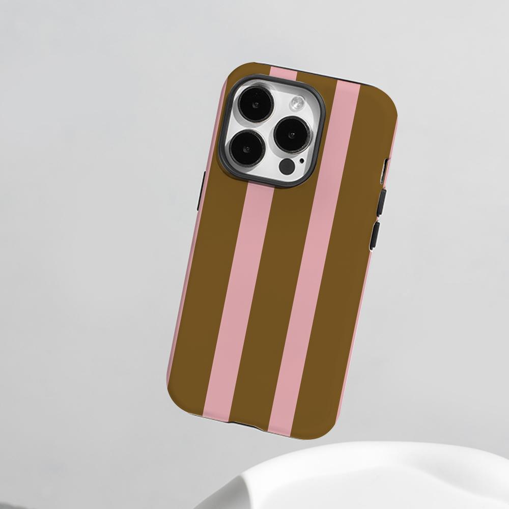 Moda Yatay Renkli Çizgili Tele - Apple Iphone 15 incelemesi ve fiyatı